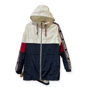 Tommy Hilfiger Lady’s Long Lightweight Windbreaker Boulder Rain Jacket XS
